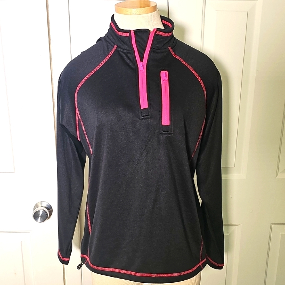 Artisans Womens Black and Pink Quarter-Zip Pullover. Size Meduim Made In USA.